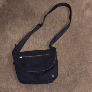 Lululemon festival bag- dark blue